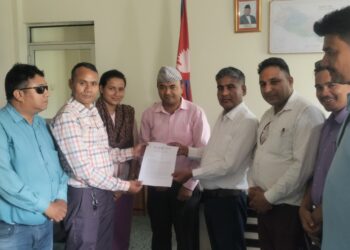 प्रेस सेन्टर कञ्चनपुरद्वारा गृह र सञ्चारमन्त्रीलाई ज्ञापनपत्र