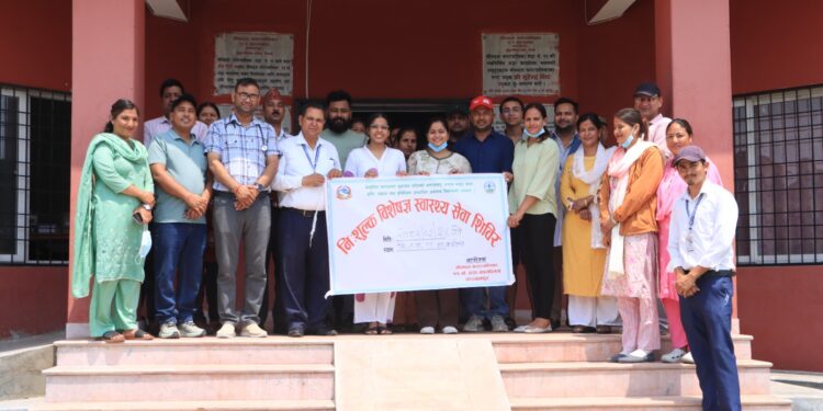 कञ्चनपुरको भीमदत्त -११ मा निशुल्क विशेषज्ञ स्वास्थ्य शिविर सम्पन्न: सयौं लाभान्वित