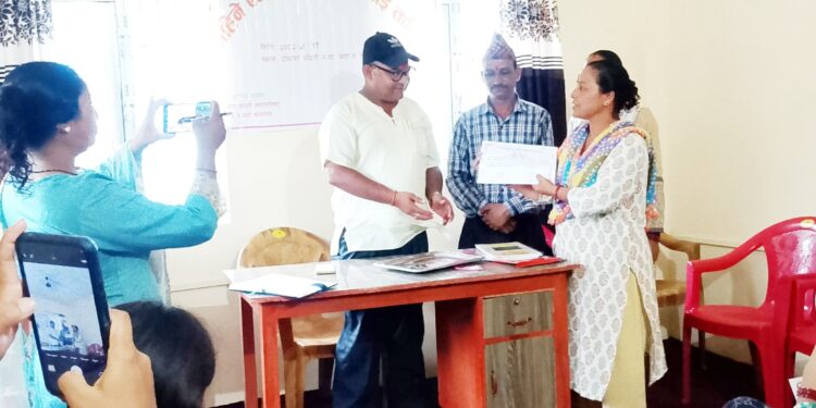 दोधारा चाँदनीमा महिलाहरुलाई एक महिने एडवान्स सिलाई कटाई तालिम