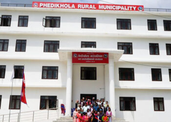 स्याङ्जाको फेदीखोलामा हलगोरु पाल्ने किसानलाई १० हजार अनुदान