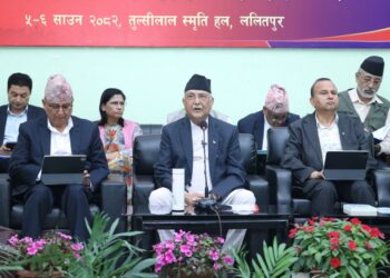 एमाले बैठकमा पूर्वराष्ट्रपति भण्डारीलाई राजनीतिमा रोक्ने निर्णय, ओलीको एकल निर्णयशैलीको विरोध