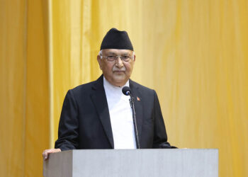 प्रधानमन्त्री ओली भन्छन्- एक बर्षमा पूँजीबजार रातोबाट हरियो !