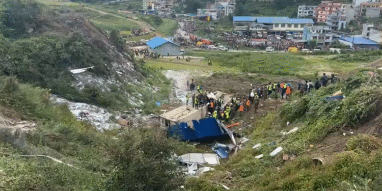 सौर्य एयरलाइन्स दुर्घटनाः पीडित परिवारद्वारा न्यायिक छानबिनको माग, आयोगको प्रतिवेदनमाथि प्रश्न