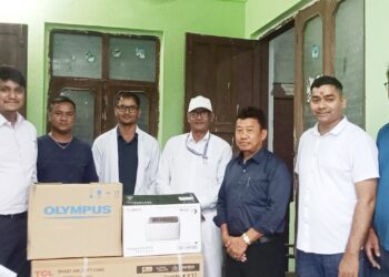 कञ्चनपुरको दोधारा चाँदनी अस्पताललाई स्वास्थ्य उपकरण सहयोग