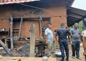 पोखरामा भेटिएका हायू परिवार आफन्तको जिम्मामा