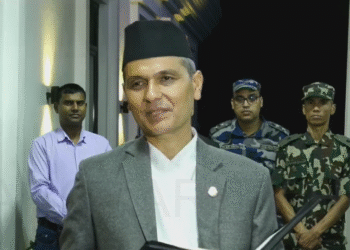 आगामी निर्वाचनमा विदेशमा रहेका नेपालीले पनि मतदान पाउने