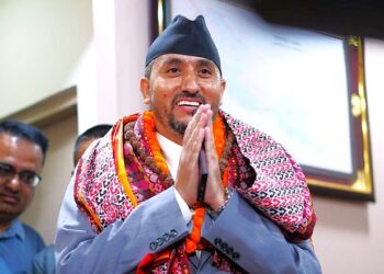 सञ्चारमन्त्रीको पहिलो निर्णय : १० वटा प्रमुख शहरका सार्वजनिक स्थलमा निस्शुल्क इन्टरनेट