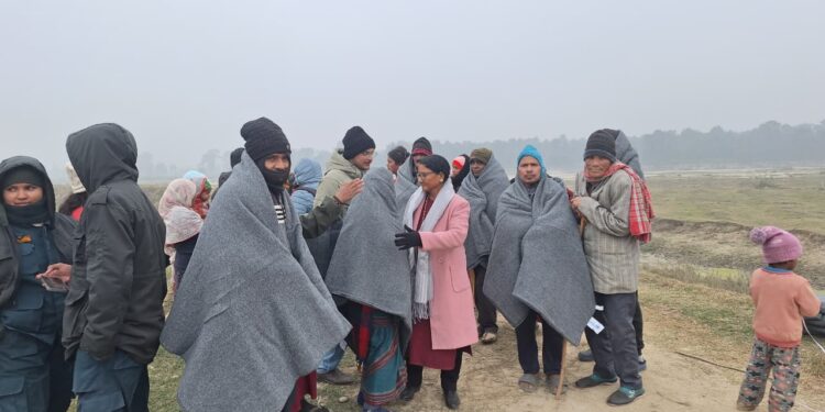 युनिसेफ नेपालको सहयोगमा एनएनएसडब्ल्यूएद्वारा ७०३ थान कम्बल वितरण