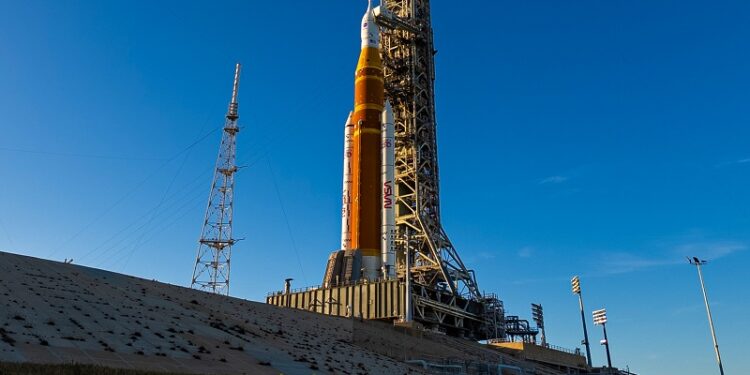 मार्चमा अन्तरिक्षयात्रीसहितको यान प्रक्षेपण गर्ने नासाको घोषणा