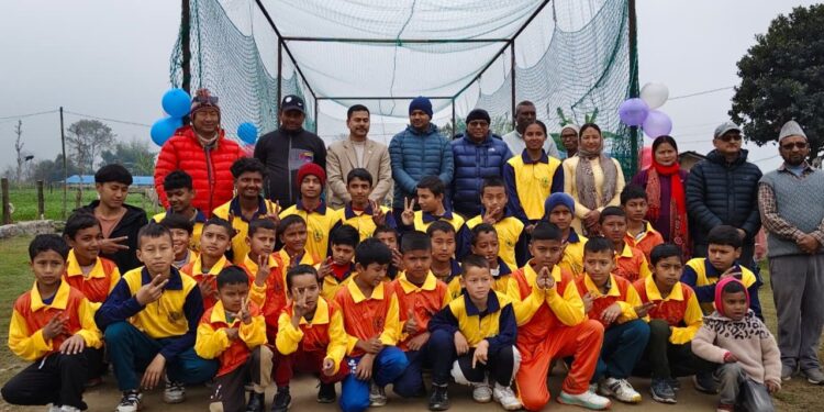 खेलमैत्री वडा बनाउँदै अध्यक्ष थापा : वडामा गरियो क्रिकेट एकेडेमीको उद्घाटन