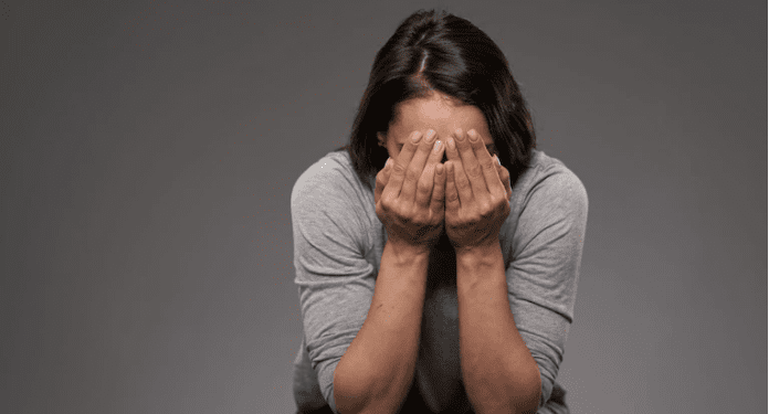 रोएपछि साँच्चै कम हुन्छ तनाव ?