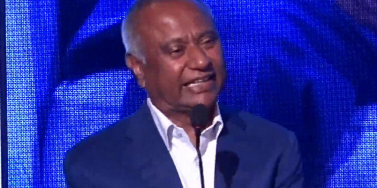 ‘सक्नु हुन्छ नेपाल आएर योगदान दिनुस्, नभए विदेशमा बसेर सुझाव मात्र नदिनूस्’