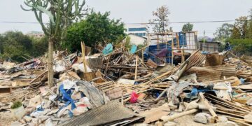 मनोहरा सुकुम्बासी बस्ती हटाउँदा झडप, १४ प्रहरीसहित एक पत्रकार घाइते