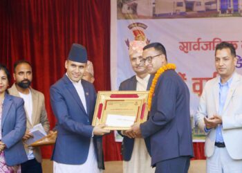 रेडियो नेपालको उत्कृष्ट संवाददाताबाट बाग सम्मानित