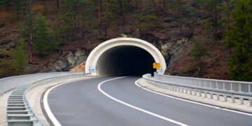 काठमाडौँको मुख्य प्रवेश नाका नागढुङ्गा सुरुङमार्ग प्रयोग शुल्क निर्धारण