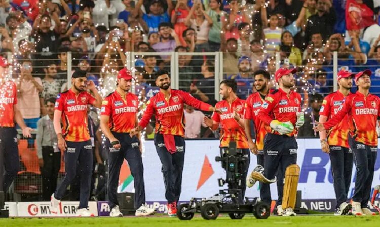 दिल्लीले दिएको २६४ रनको विशाल लक्ष्य पञ्जाबले ७ बल अगावै पूरा गर्‍यो