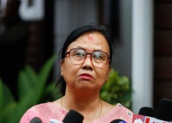 ईश्वरी न्यौपानेको घोषणा : गगनले आधिकारिकता पाएपछि कांग्रेसको साधारण सदस्य मात्रै बस्ने