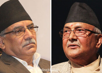 केपी ओली र प्रचण्डबीच अस्पतालमा भेटवार्ता, पार्टी एकताको चर्चा !