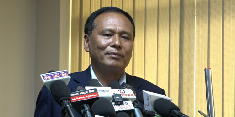 दुई पार्टीबीच एकता देश हाँक्ने वैकल्पिक शक्ति तयार गर्दैछौँ – अध्यक्ष घिसिङ