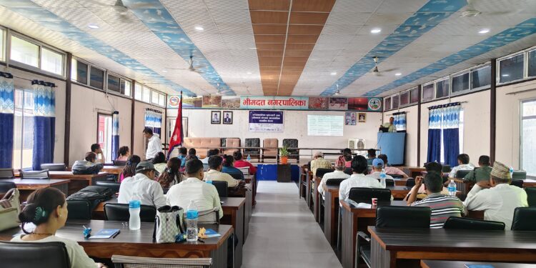 भीमदत्त नगरपालिकामा आपतकालीन पूर्वतयारी तथा प्रतिकार्य योजना अध्यावधिक बैठक