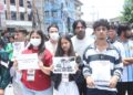 कक्षा १२ को नतिजाप्रति असन्तुष्टि जनाउँदै माइतीघरमा विद्यार्थी प्रदर्शन