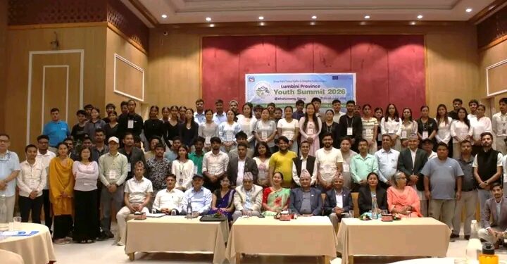 लुम्बिनी युवा मञ्चको अध्यक्षमा पहिलो पटक तेस्रोलिंगी प्रतिनिधि वर्षा ठकुरी निर्वाचित
