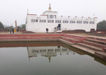 सुनचाँदीको भाउ लगातार घट्दै, आज पनि गिरावट