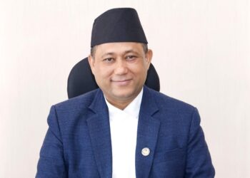 परराष्ट्रमन्त्री खनाल चीन प्रस्थान