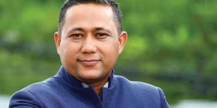 परराष्ट्रमन्त्री शिशिर खनाल भारतको नयाँदिल्ली प्रस्थान