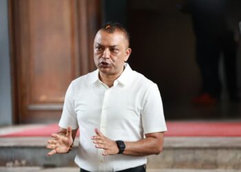 गगन थापा : प्रधानमन्त्री प्रधानमन्त्रीको भूमिकामा देखिनुपर्छ