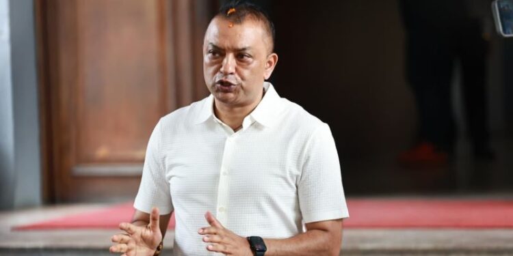 गगन थापा : प्रधानमन्त्री प्रधानमन्त्रीको भूमिकामा देखिनुपर्छ