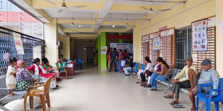 दोधारा चाँदनीमा गर्भवती, बालबालिका र ज्येष्ठ नागरिकलाई लक्षित गरी निःशुल्क स्वास्थ्य शिविर