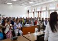 रास्वपाले सांसदलाई ‘पल्स आरएसपी’ डिजिटल प्लेटफर्मबारे जानकारी दिँदै