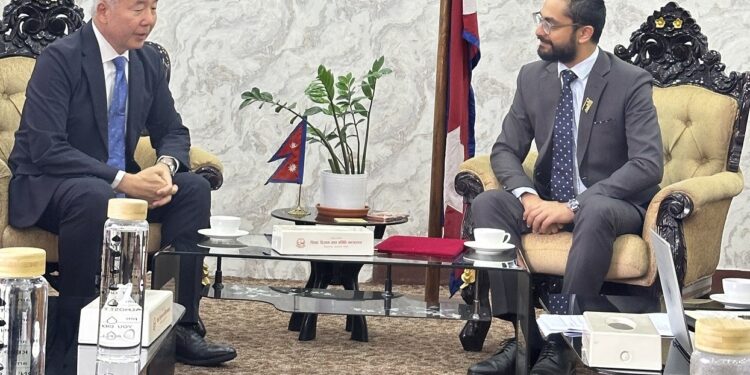 नेपाल–जापान शैक्षिक सहकार्यबारे शिक्षामन्त्री र जापानी राजदूतबीच छलफल