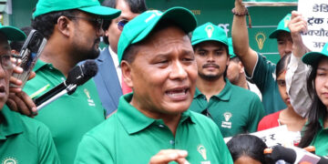 विद्युतमा बढाइएको भ्याट फिर्ताको माग गर्दै उज्यालो नेपाल पार्टी आन्दोलित
