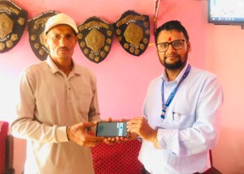 महाकाली मोडर्न पब्लिक स्कुलकी छात्राद्वारा इमान्दारिताको प्रेरणादायी उदाहरण