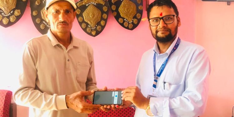 महाकाली मोडर्न पब्लिक स्कुलकी छात्राद्वारा इमान्दारिताको प्रेरणादायी उदाहरण