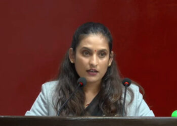 ‘ब्लु बस’ महिलाको सुरक्षाका लागि, विभाजनका लागि होइन : मन्त्री सीता बादी