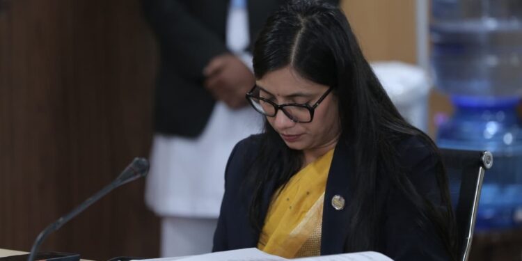 सरकारलाई नियन्त्रण गर्ने अधिकार संसदसँग मात्रै छ : कानूनमन्त्री सोविता गौतम