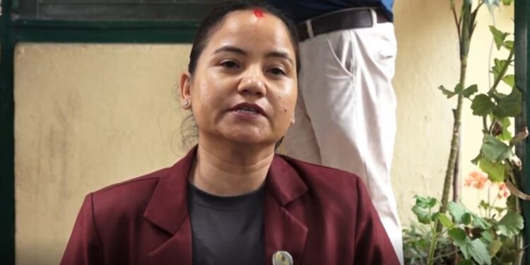 कांग्रेसका सांसदले आधा महिनाको तलब बाढीपीडितका लागि दिने
