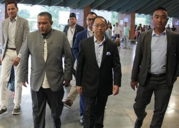 ८१औँ राष्ट्रसङ्घीय महासभामा सहभागी हुन परराष्ट्रमन्त्री खनाल न्युयोर्क प्रस्थान