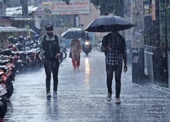पश्चिममा आज पनि वर्षा जारी, काठमाण्डौमा दिउँसोपछि मौसम खुल्ने