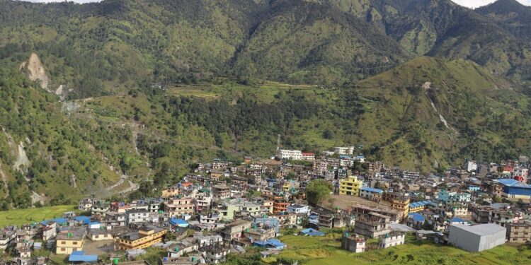 मौसम खुलेसँगै बाजुराको जनजीवन सामान्य बन्दै