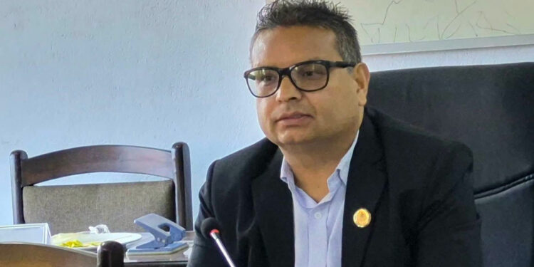 पूँजी बजार सुधारका लागि नयाँ धितोपत्र विधेयक तत्काल ल्याउन अर्थ समितिको निर्देशन