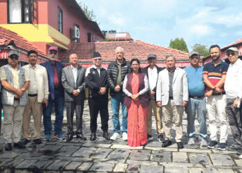 एमाले पुनर्गठनमा नेतृत्व व्यवस्थापन पेचिलो