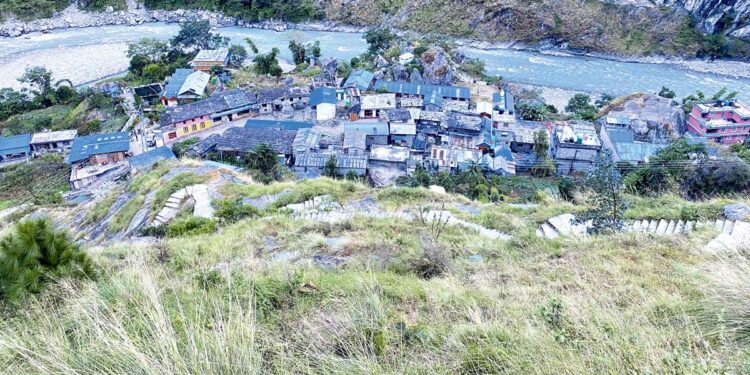 बुढीगण्डकीको बाढीले उत्तरी गोरखाका ५ हजार घरधुरी अन्धकारमा