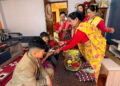 विजयादशमीपछि पनि टीका र जमरा लगाउने क्रम जारी, पूर्णिमासम्म मान्यजनबाट आशीर्वाद लिइँदै